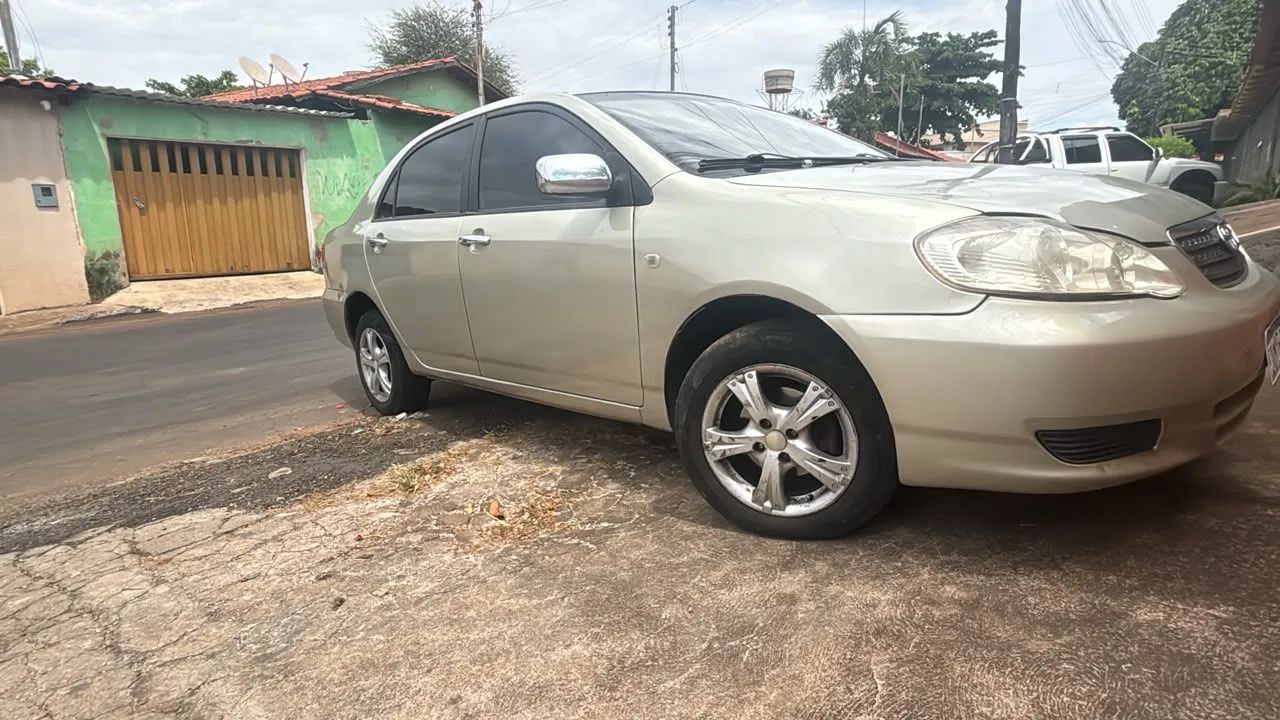 Toyota Corolla XLI 1.6 16V 110cv Mec. 2003