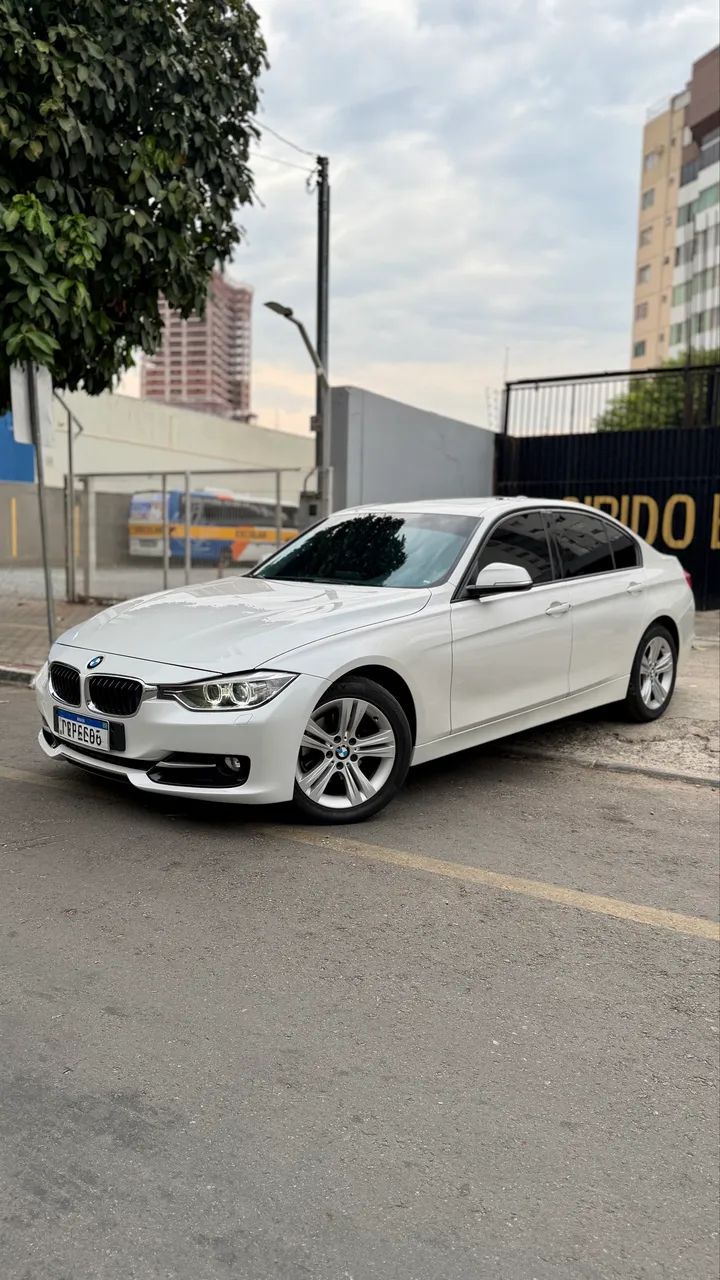 BMW 320I A 2.0 Turbo/activeflex 16V 184cv 4P 2015