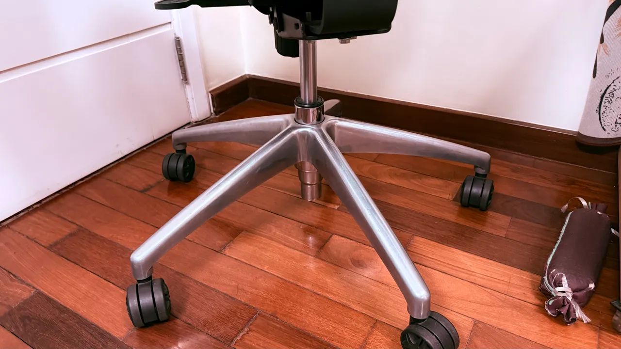 Cadeira Ergonômica  - Foto 3