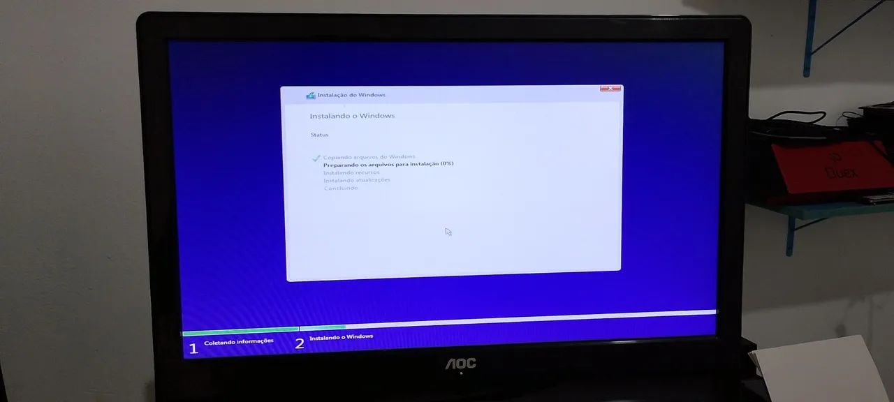 Monitor AOC