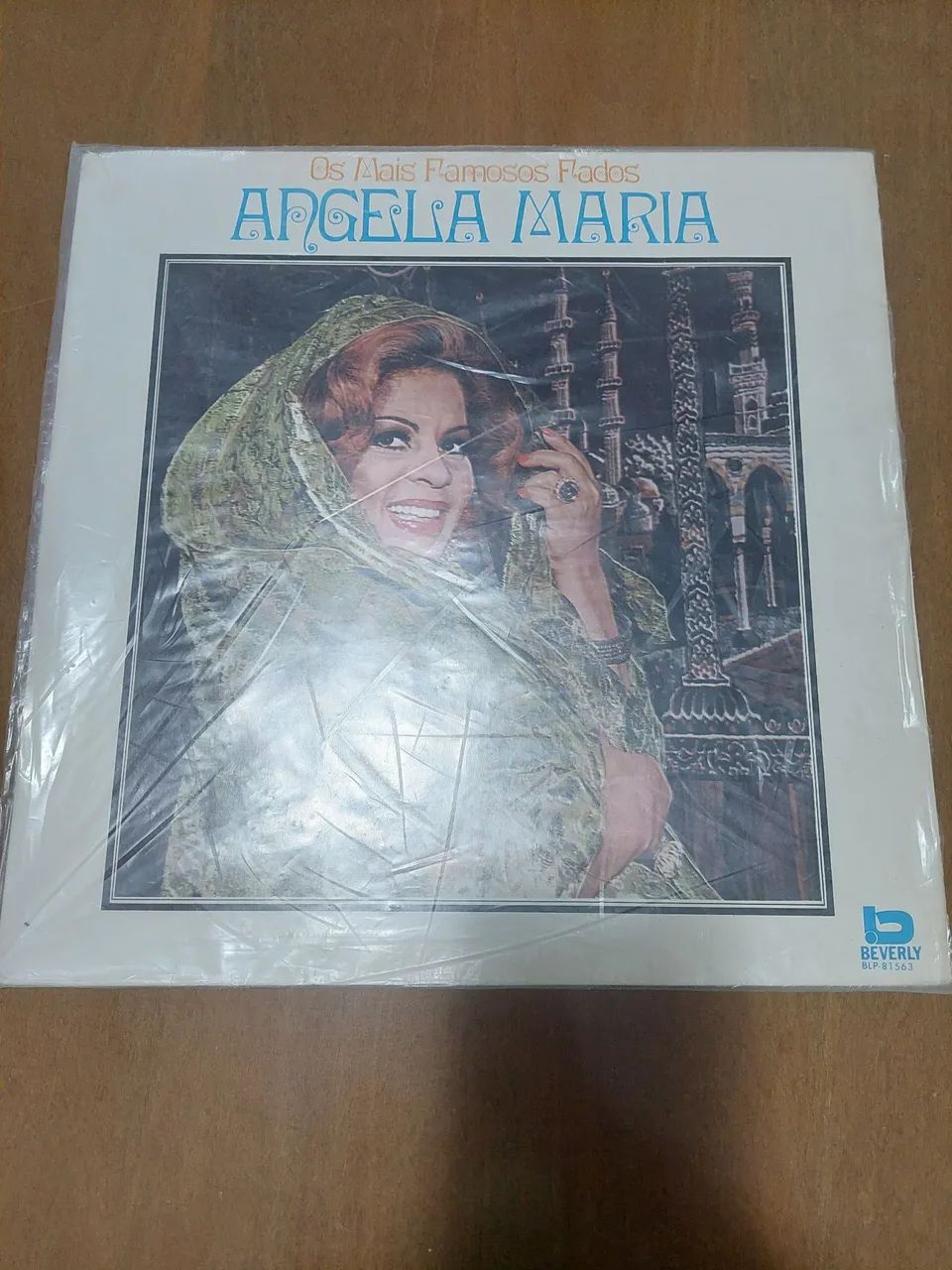 Vinil Angela Maria