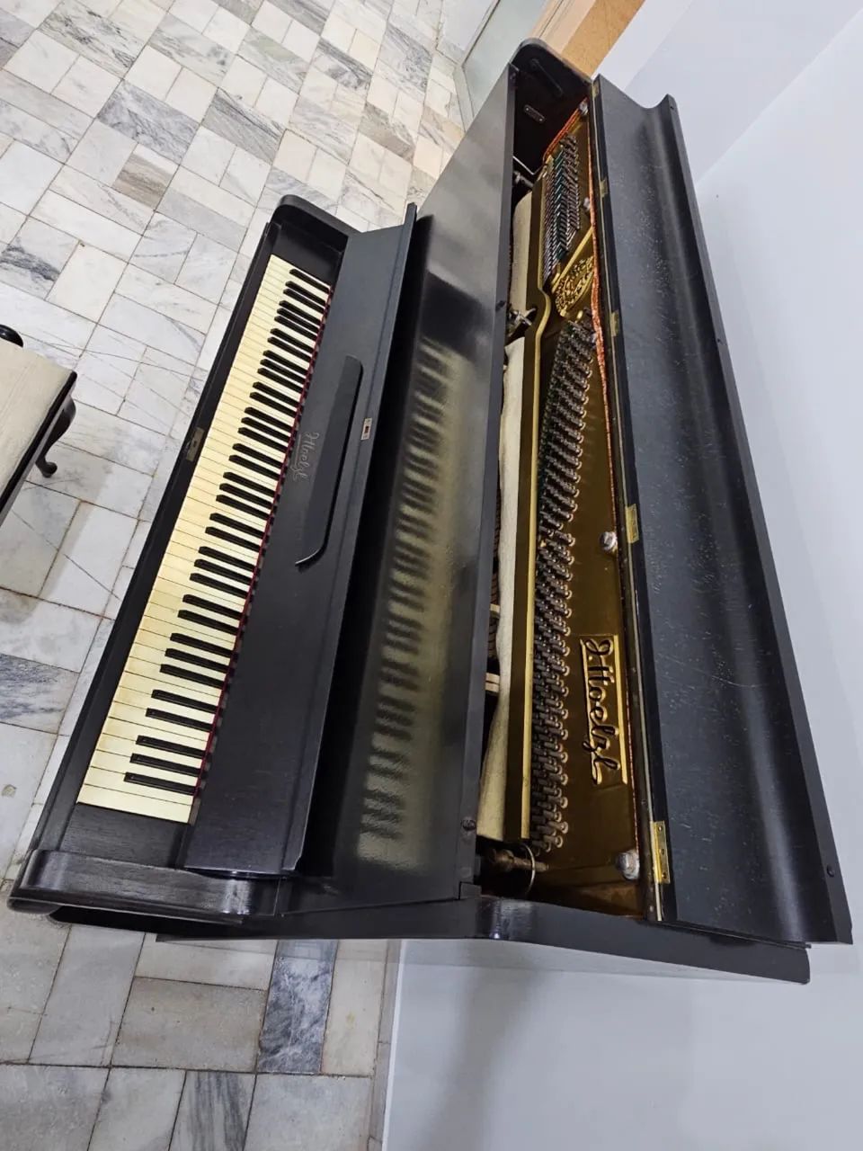 Piano J. Hoelzl - Foto 2