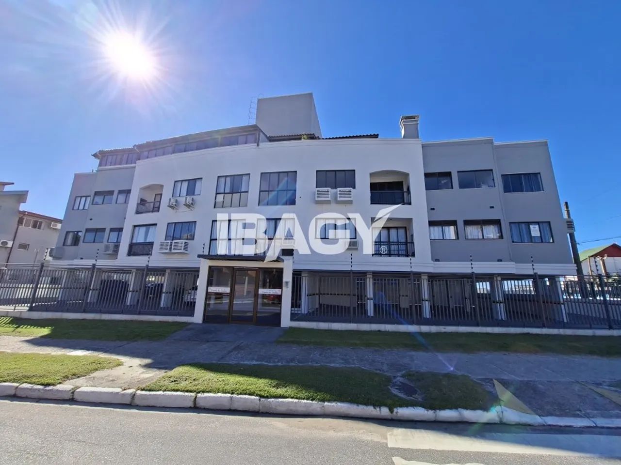 Excelente Apartamento 2 dormitório(s) em Ingleses do Rio Vermelho - Florianópolis