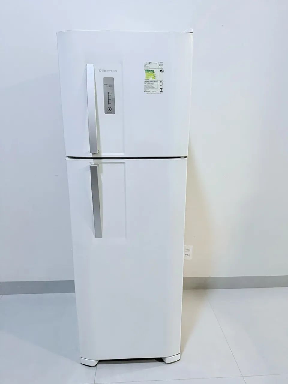 Geladeira Electrolux FrostFree 
