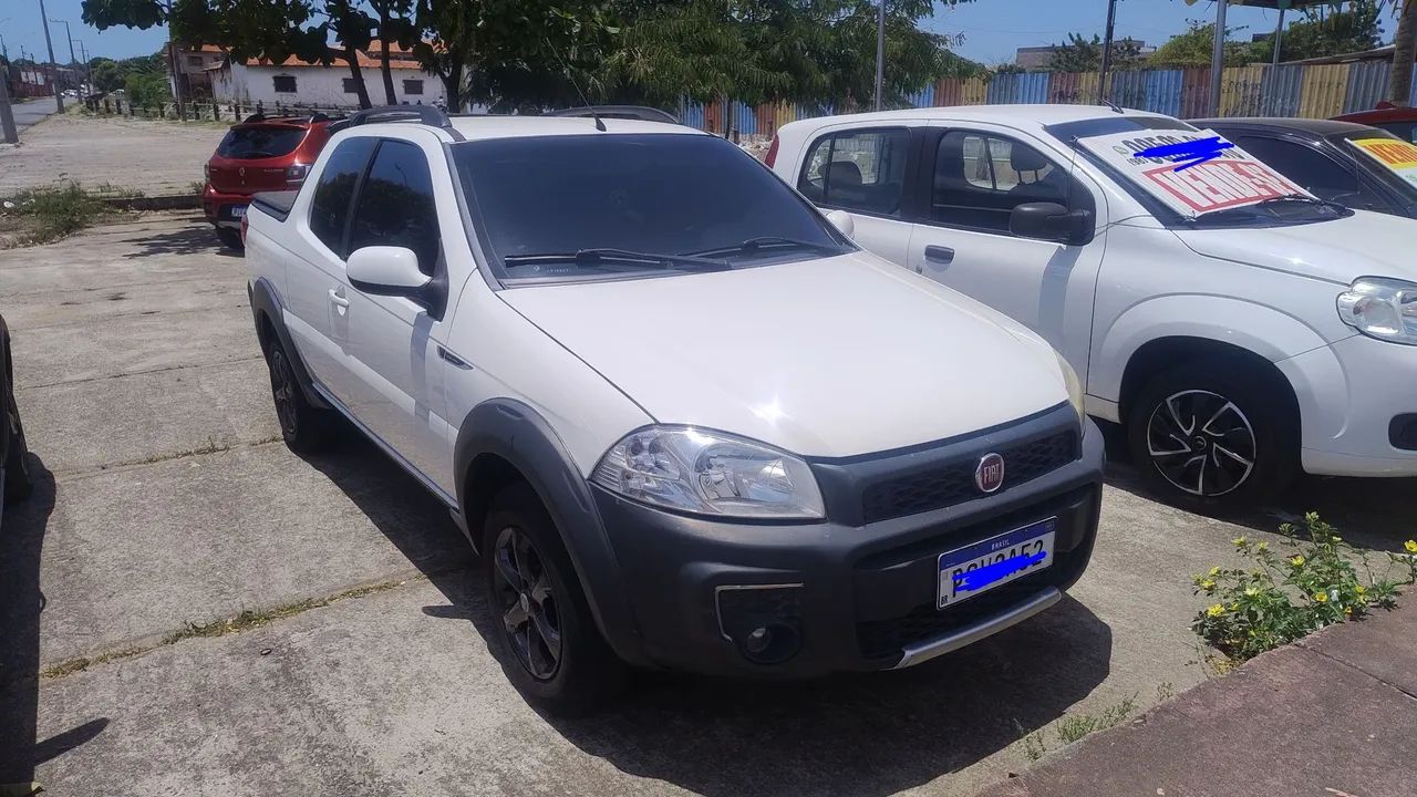 Fiat Strada Working Hard 1.4 Fire Flex 8V CD 2017 - Foto 2
