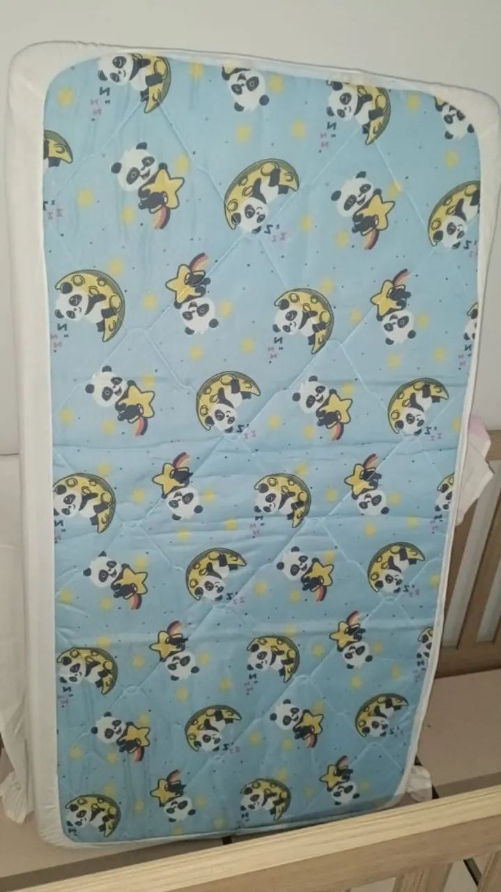 Berço e colchão infantil  - Foto 4