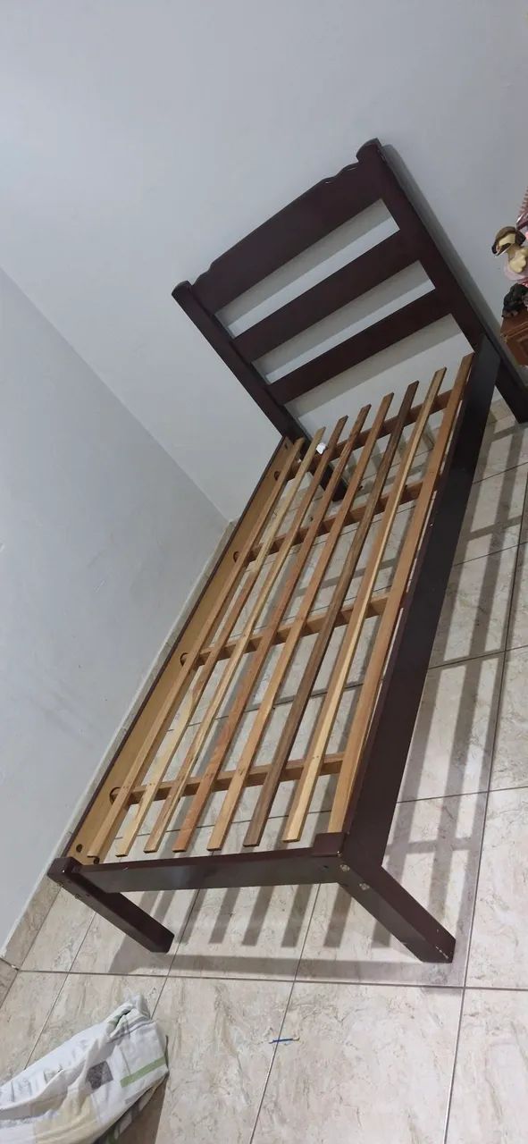 Cama de Solteiro