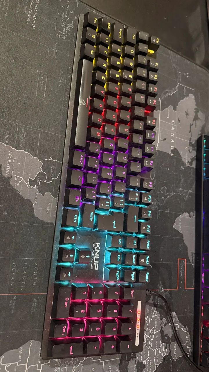 Teclado Mecânico LED KNUP - Funcionando Perfeitamente