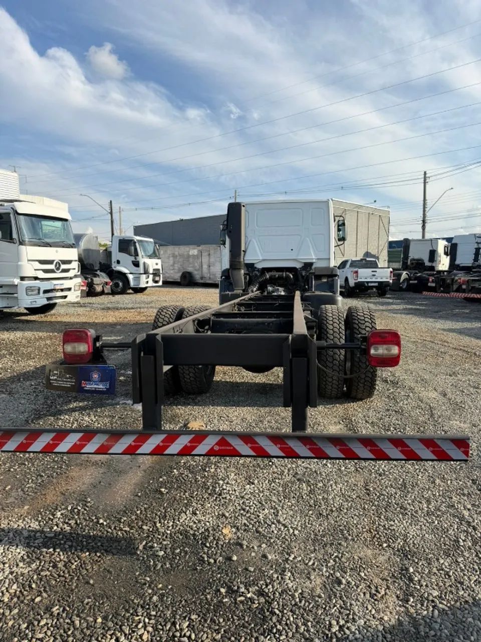 VOLKSWAGEN 13190 2015 - Foto 2