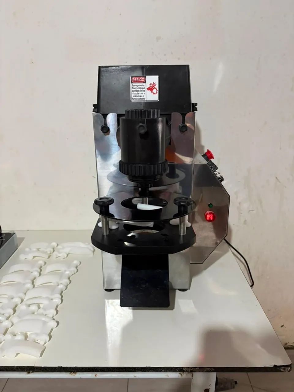 Máquina De Fazer Salgados De 7g A 250g Inox Compacta Print - Foto 2