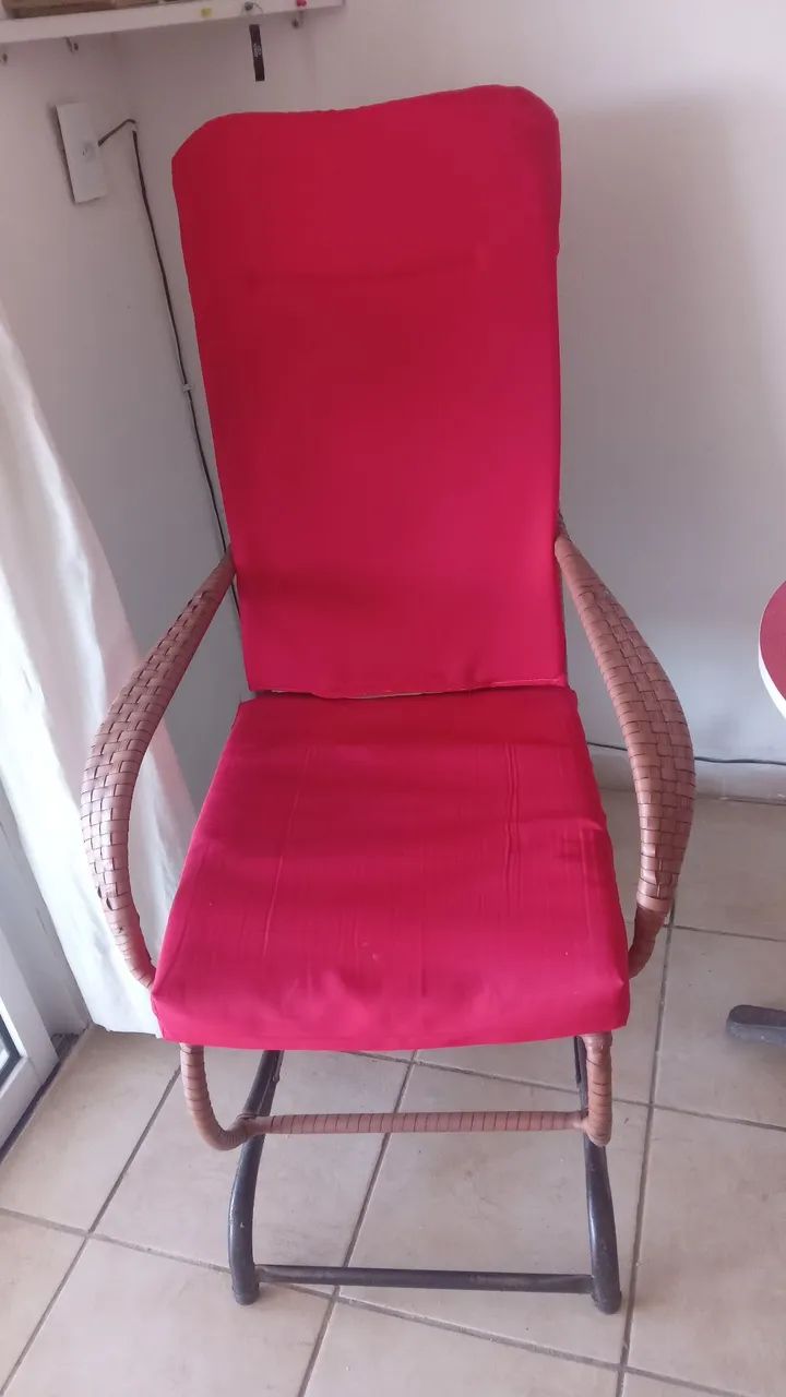 Cadeira de balanço nova 130,00reais  - Foto 3