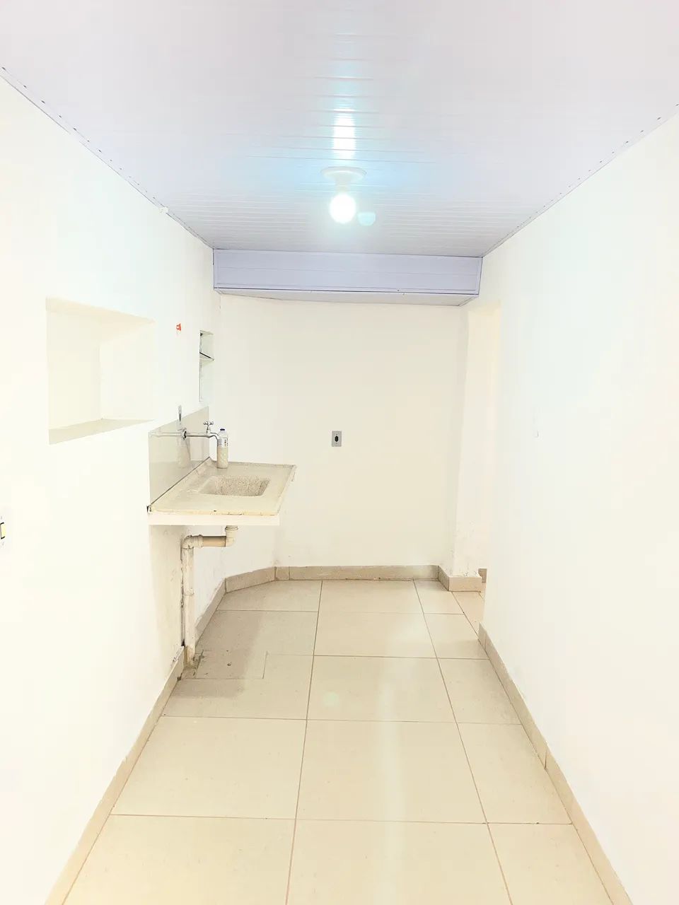 Barracão de dois quartos  - Foto 3