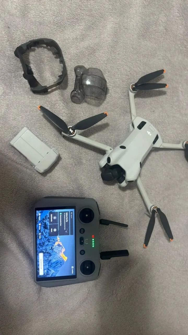 DJI Mini 4 Pro com controle RC 2, 2 baterias, hub e bolsa - Foto 4