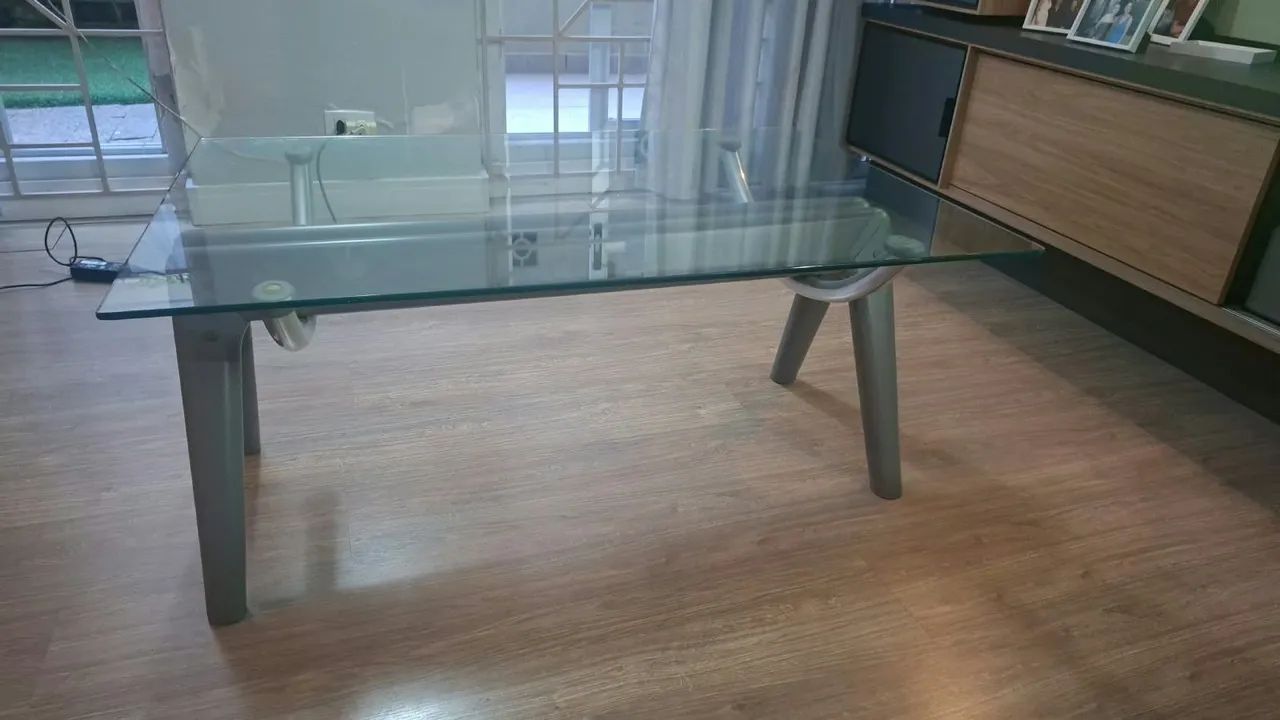 Mesa de Centro tampo de vidro