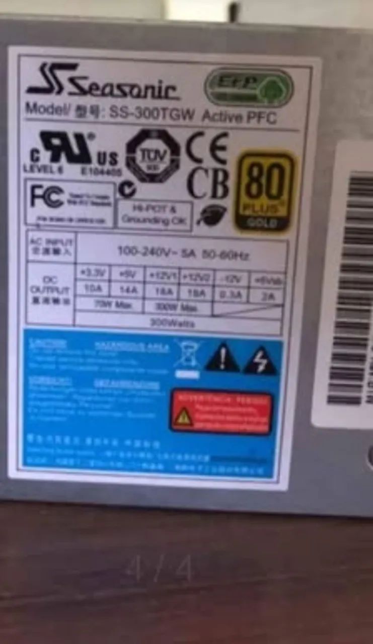 Fonte de computador 300w, Bivolt, PFC ativo e Selo 80 Plus Gold