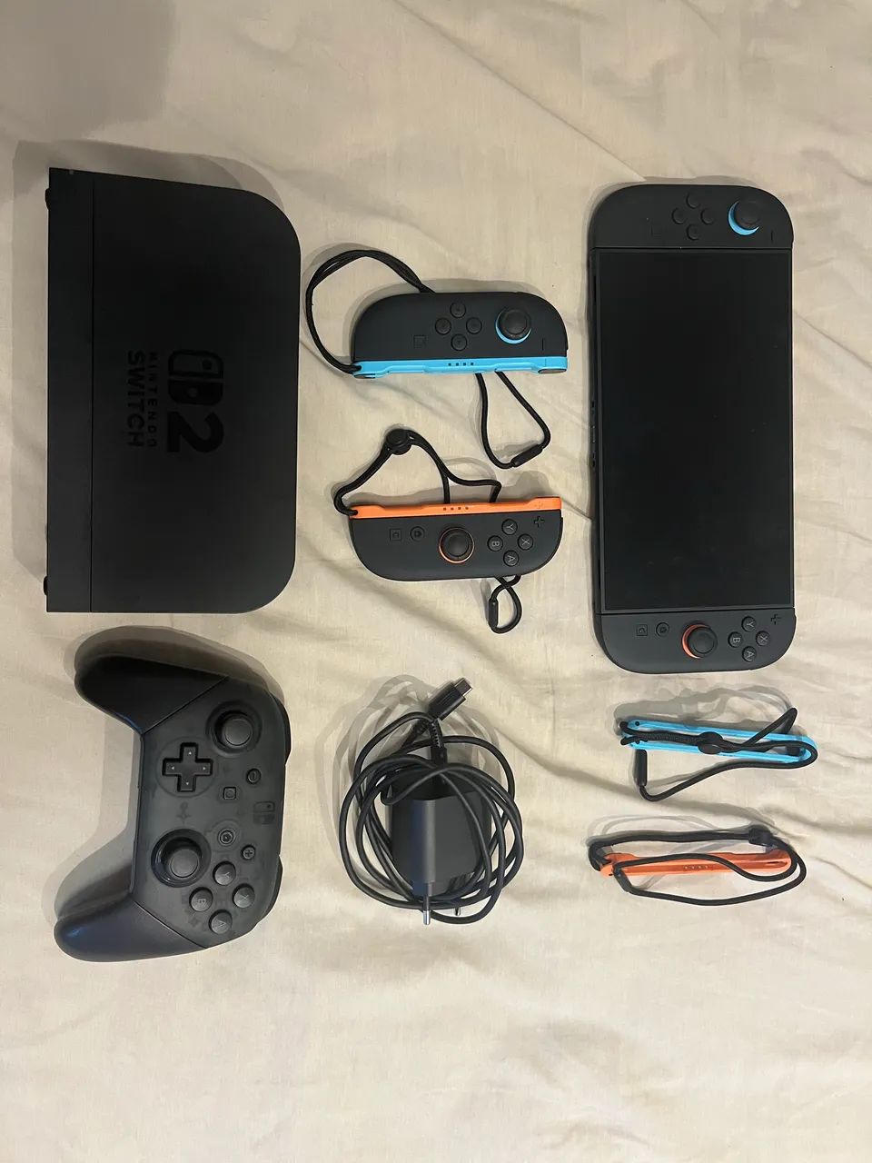 Nintendo Switch 2 + Joy-Con Extra + Controle Pro