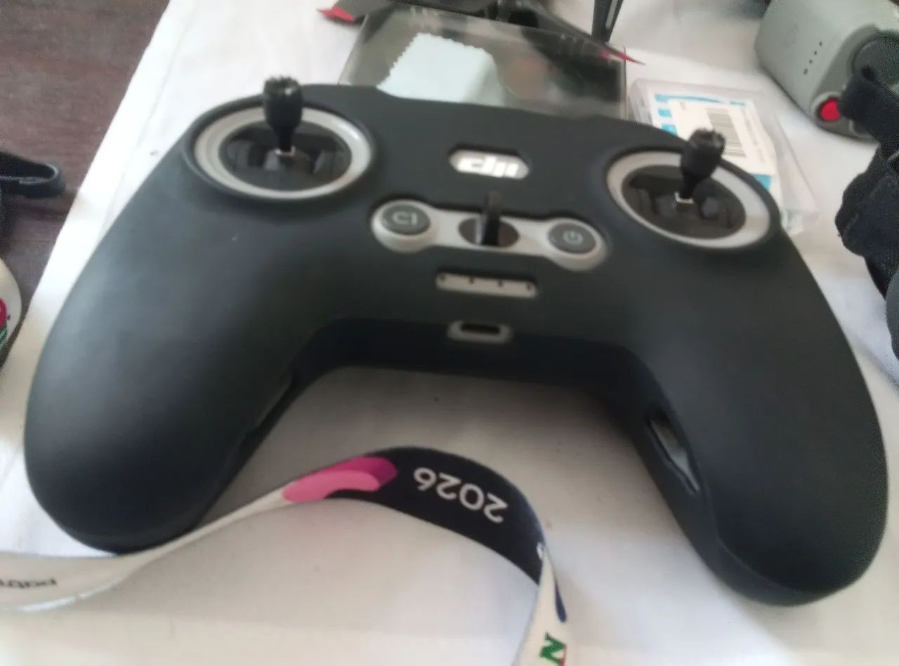Drone dji FPV óculos drone 2 controle vale 16 mil  - Foto 3