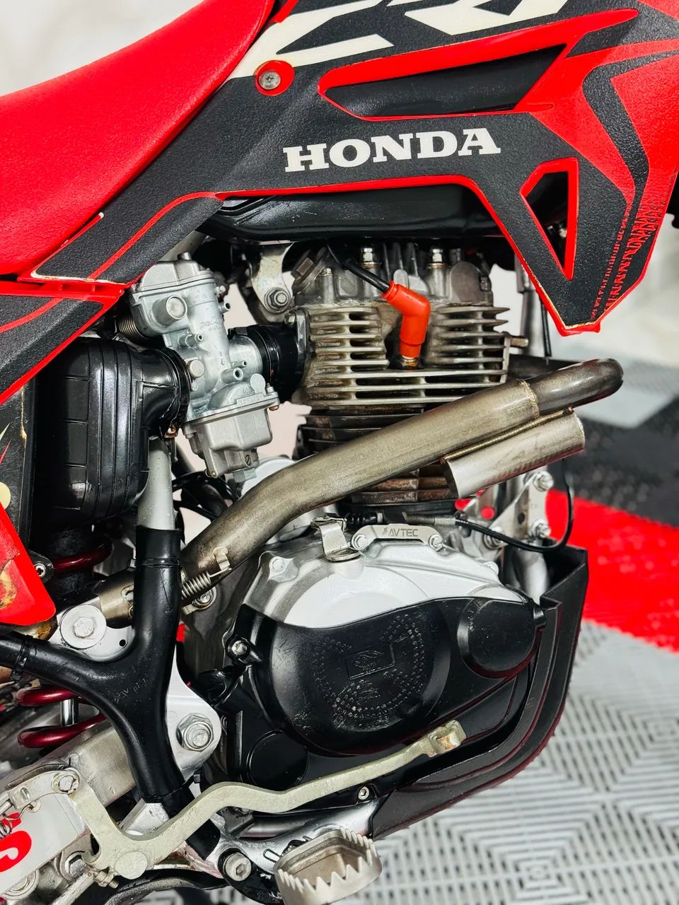 HONDA CRF 230  - Foto 3