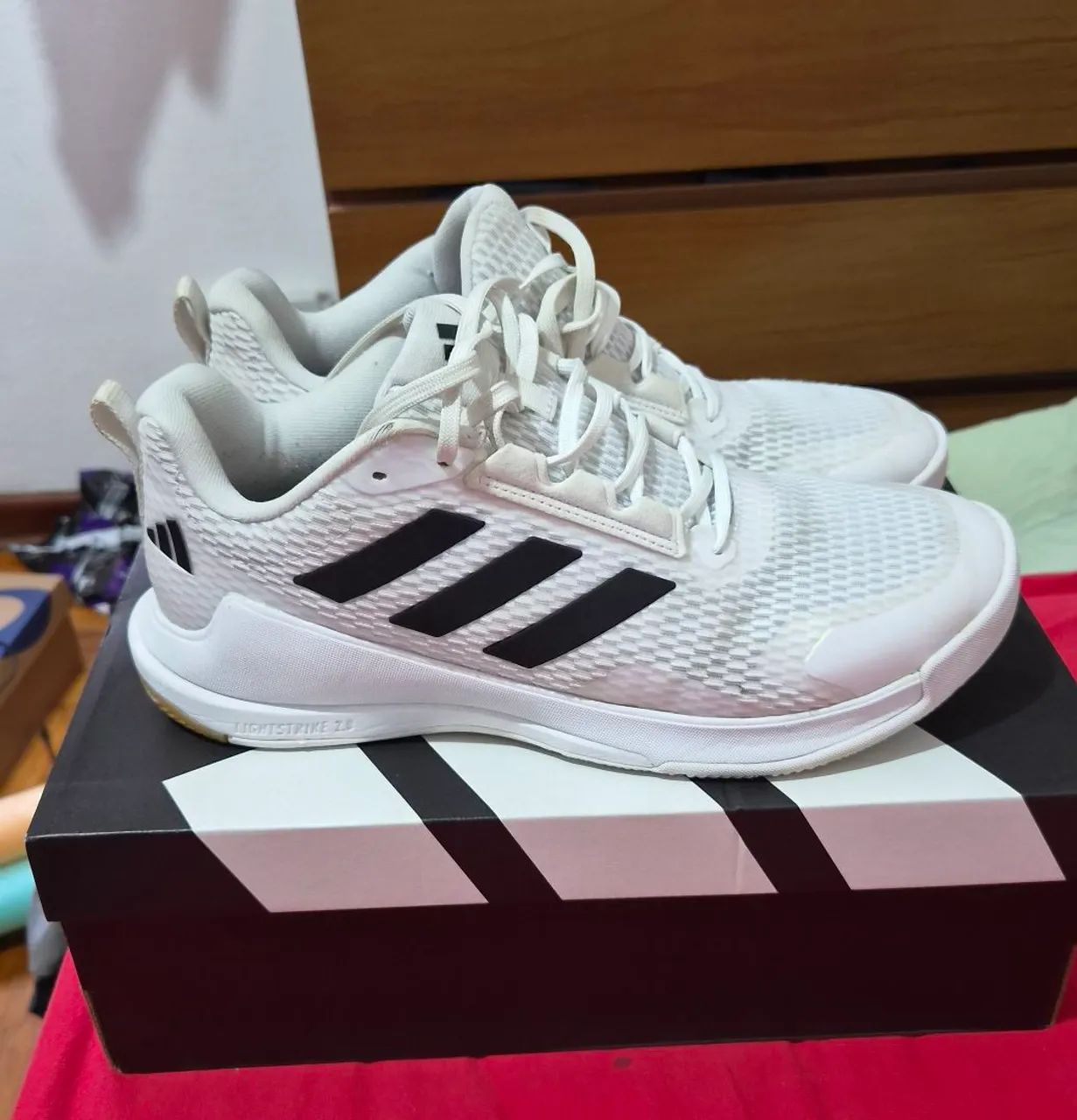 Tênis Adidas Novaflight 