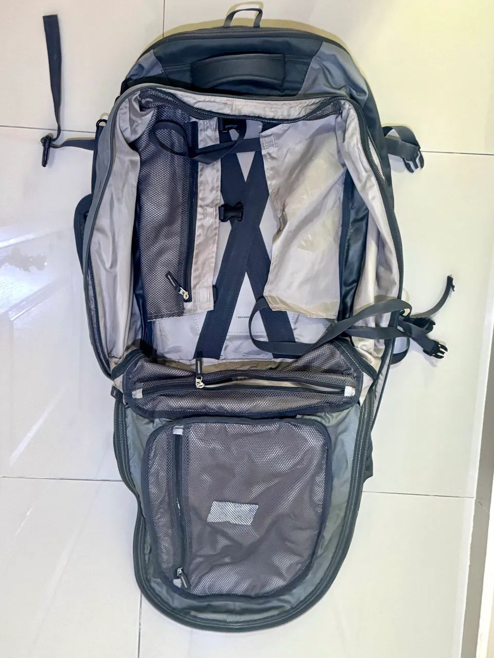 Mochila Deuter Traveller 80l - Foto 2