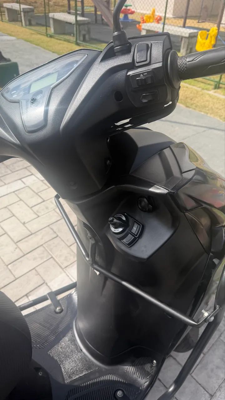 Fluo 125  - Foto 2
