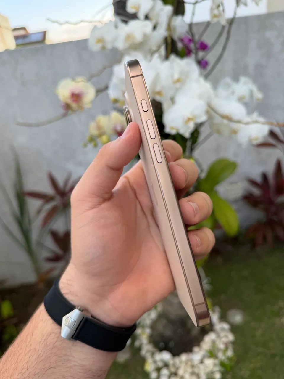 Iphone 16 pro max / 256gb / impecável  - Foto 3