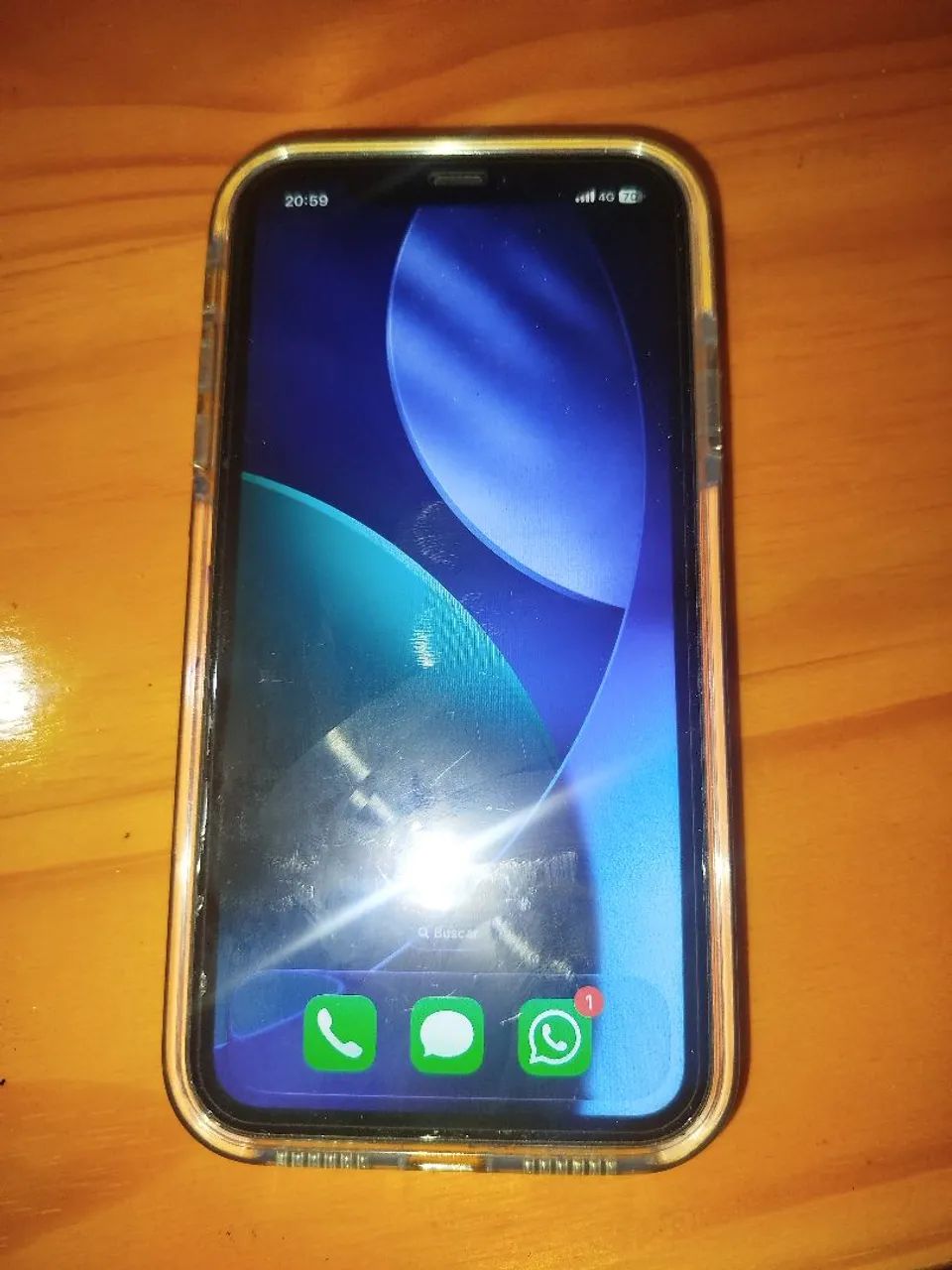 iPhone 11 muito conservado pra venda ou troca com volta sua.