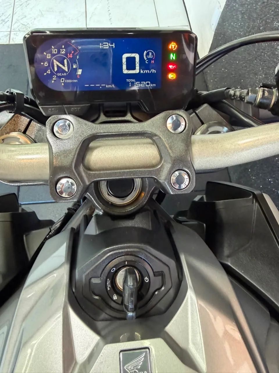 CBR 650R - Foto 5