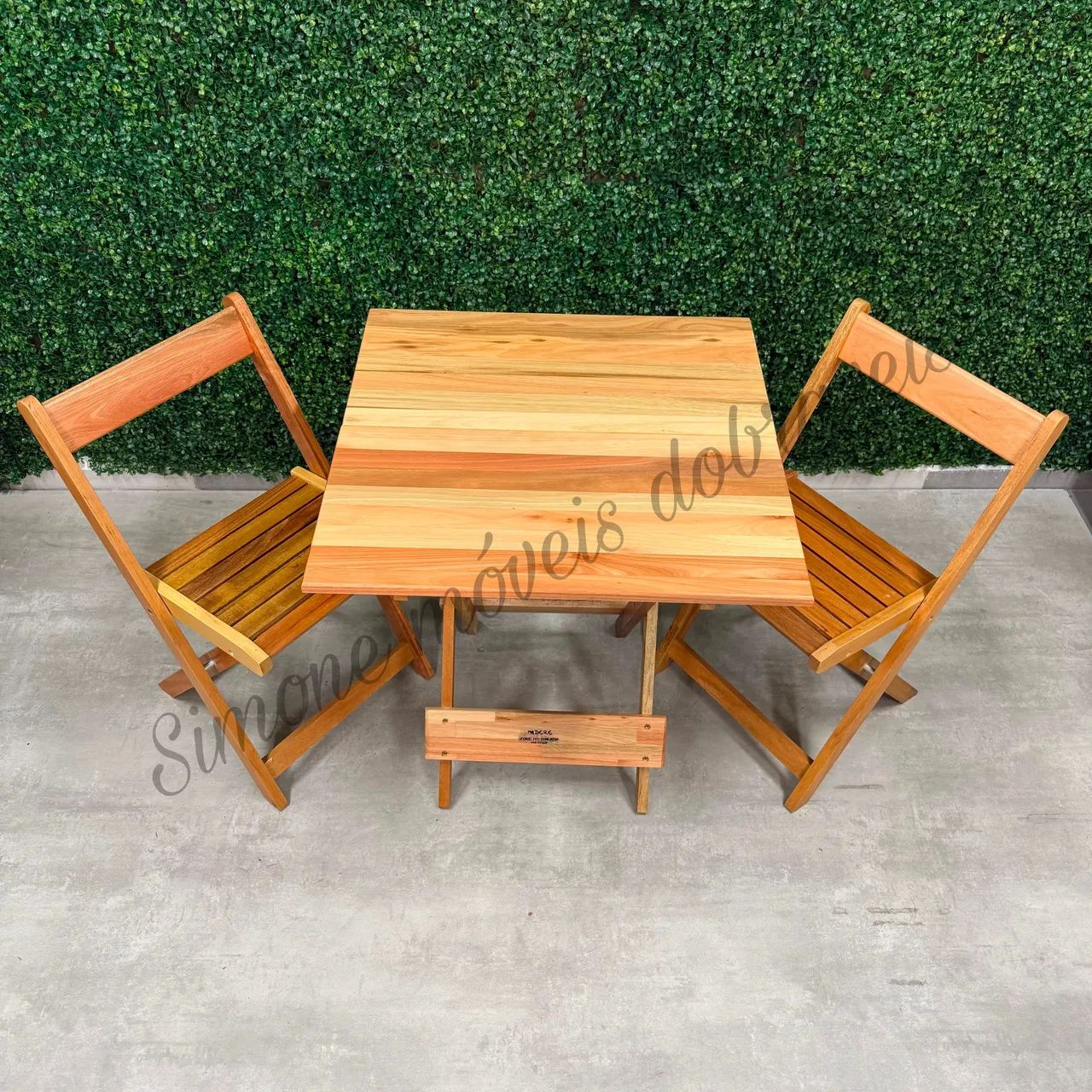 Conjunto de mesa 70x70 dobrável com cadeiras madeira - Foto 4