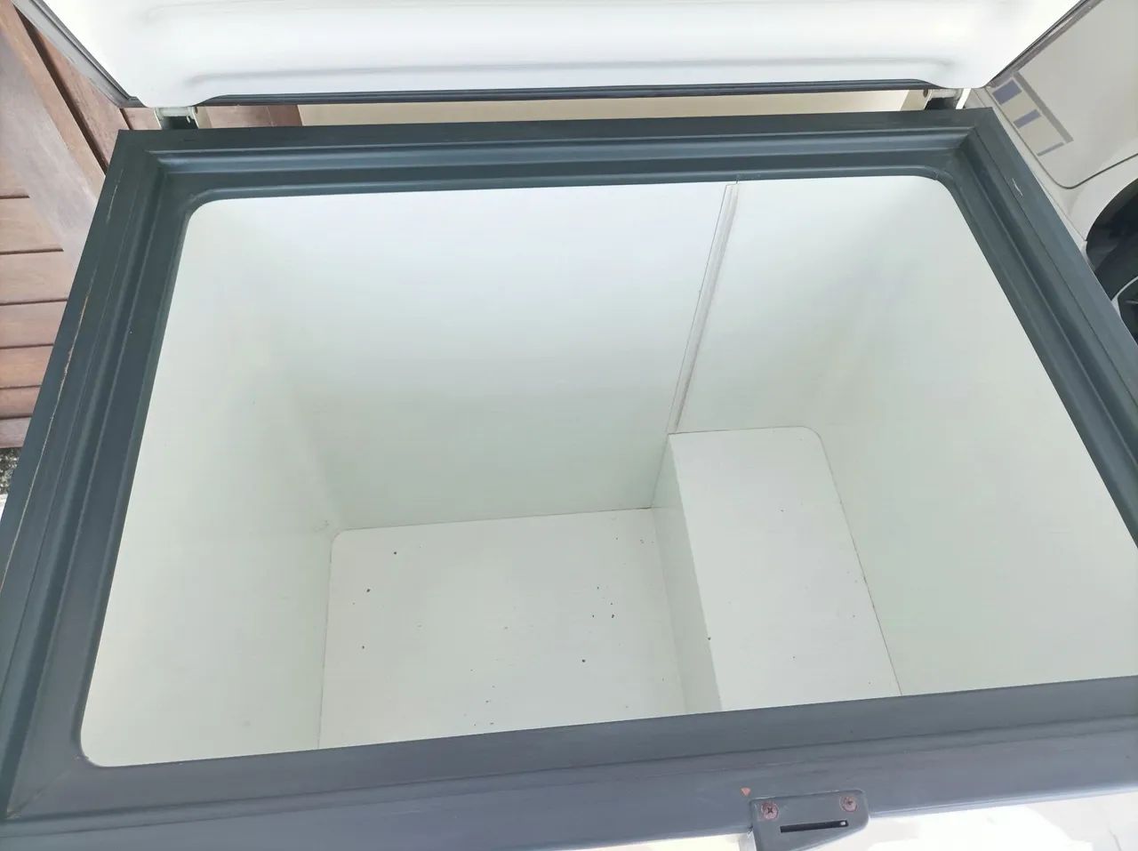 Freezer Horizontal Marca Consul 310 Litros  - Foto 3