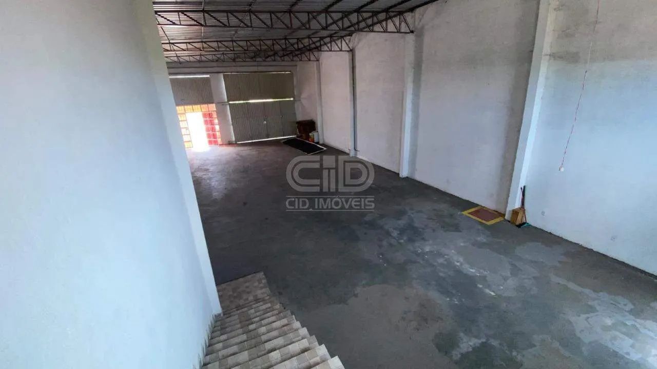 Galpão com Aproximadamente 430m² no Bairro Nova Esperança - Foto 5