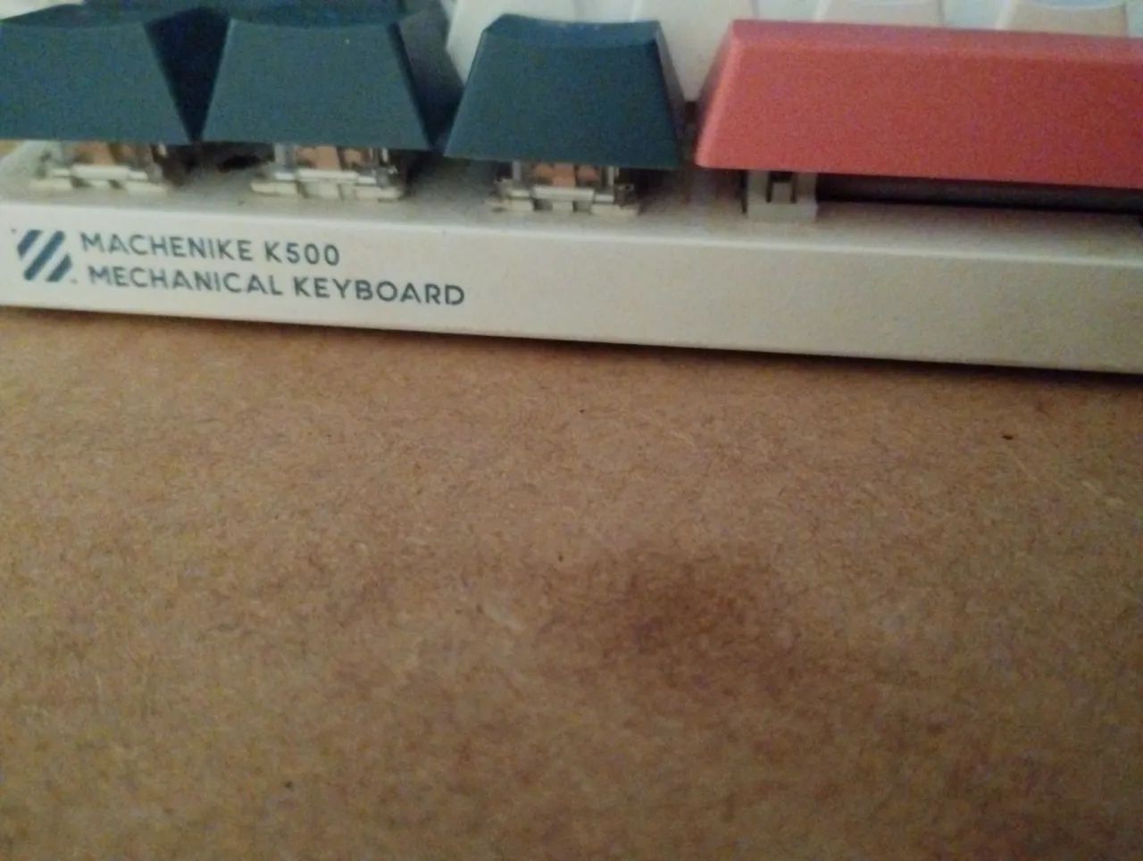 Teclado Machenike K500 B61 mecanico - Foto 2
