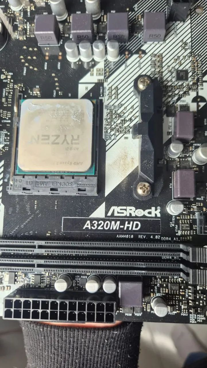 Kit placa mãe A320M Asrock + Ryzen 5 4650G - Foto 2