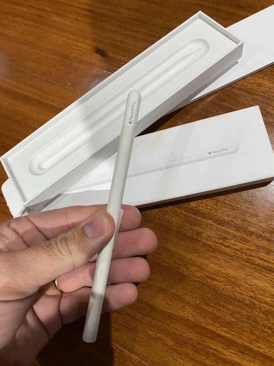 Apple Pencil Pro - Nova - Acessórios de Celular - Sul (Águas