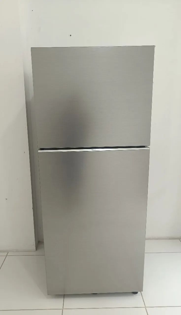 Vendo Geladeira Samsung RT38D 