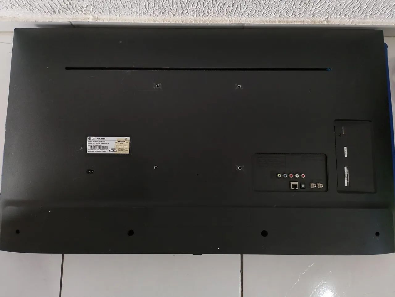 TELEVISOR LG. 43". DEFEITO: IMAGEM COM LISTRAS. TENHO VIDEO CASO QUEIRA OLHAR. - Foto 5
