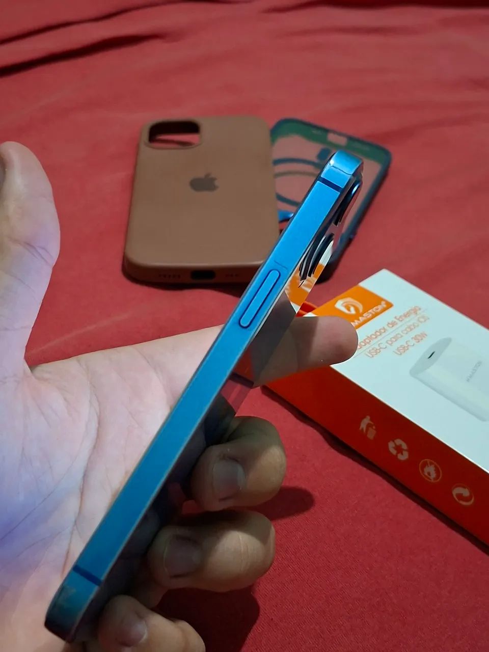 IPhone 13 azul - Foto 3