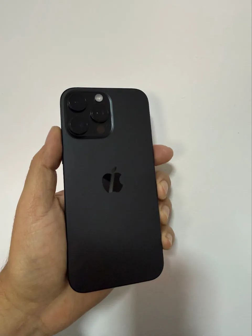 Vendo iPhone 16 pro max  - Foto 2