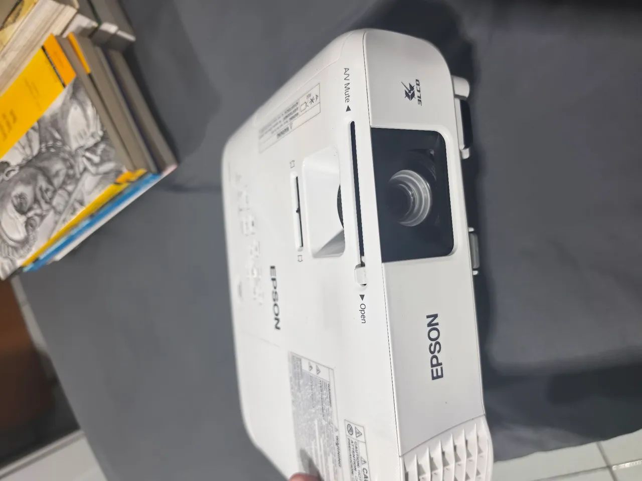 Projetor Epson E20 - Foto 2