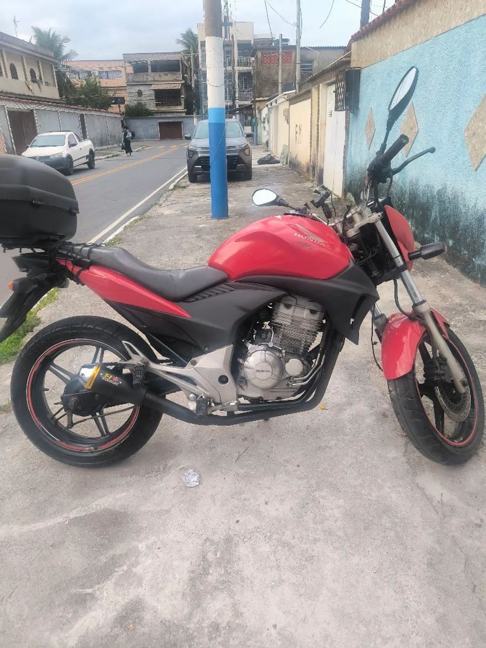 CB 300R Ótimo estado - Foto 2