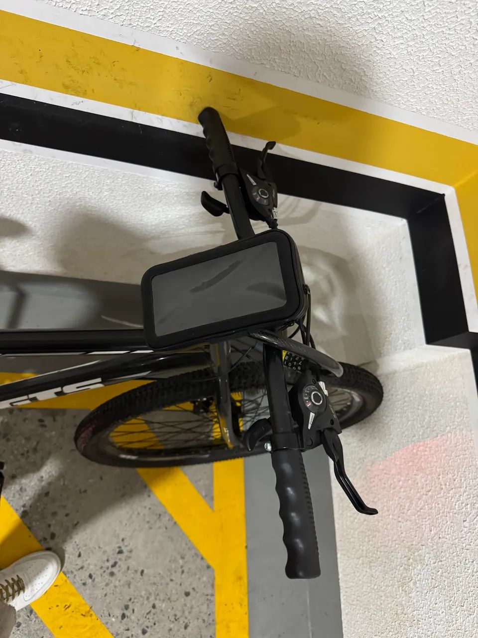 Bicicleta semi nova - Foto 4