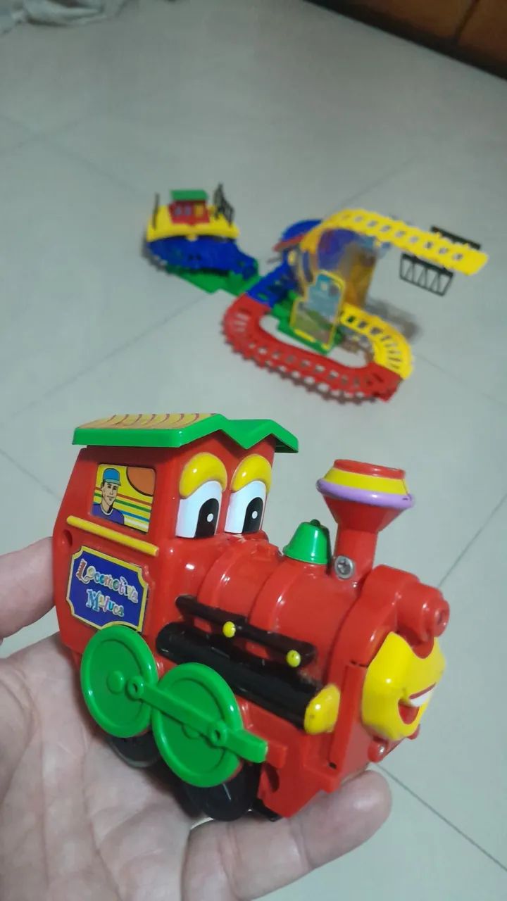 Locomotiva maluca braskit  - Foto 4