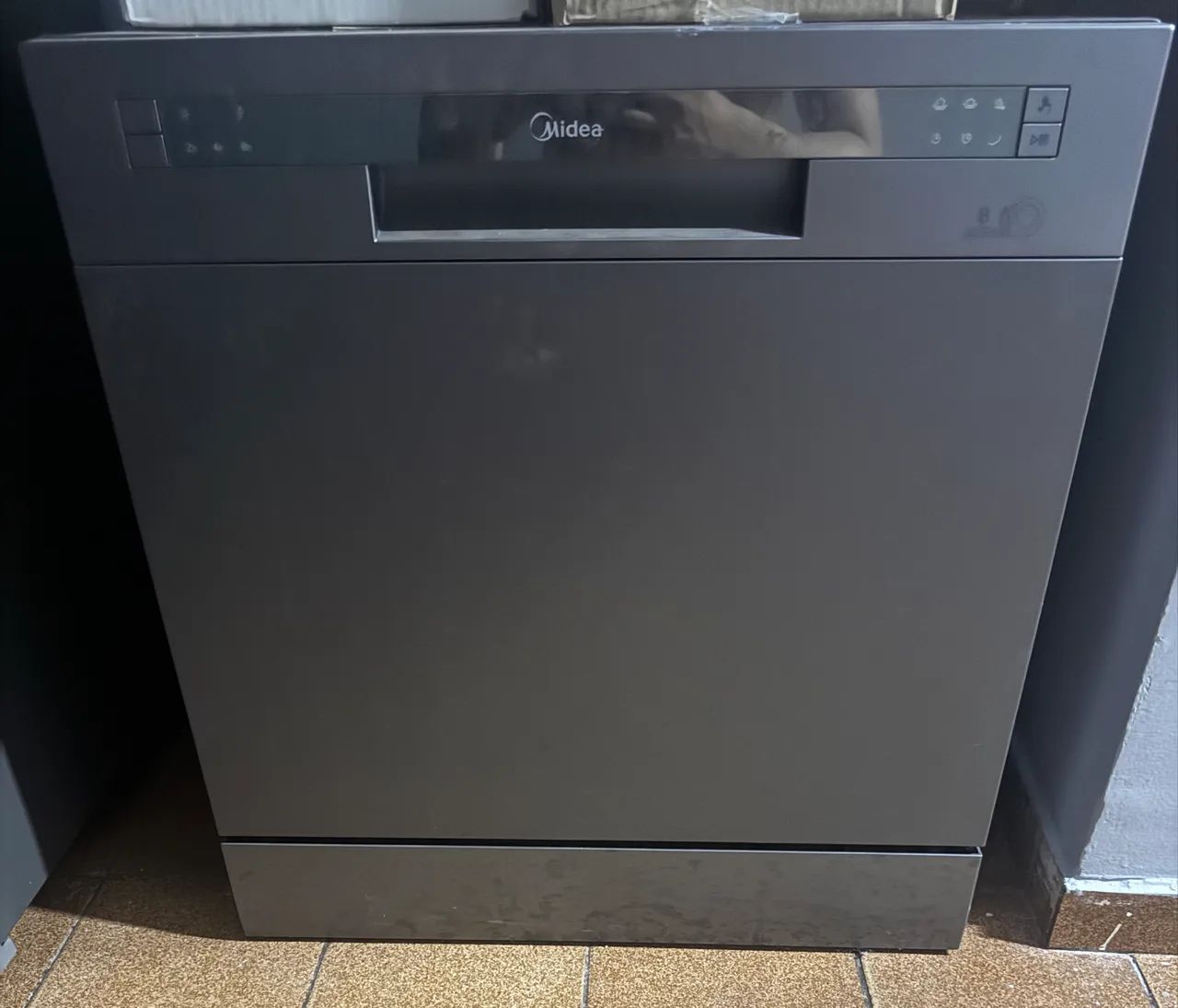 Lava louças MIDEA 8 serviços 