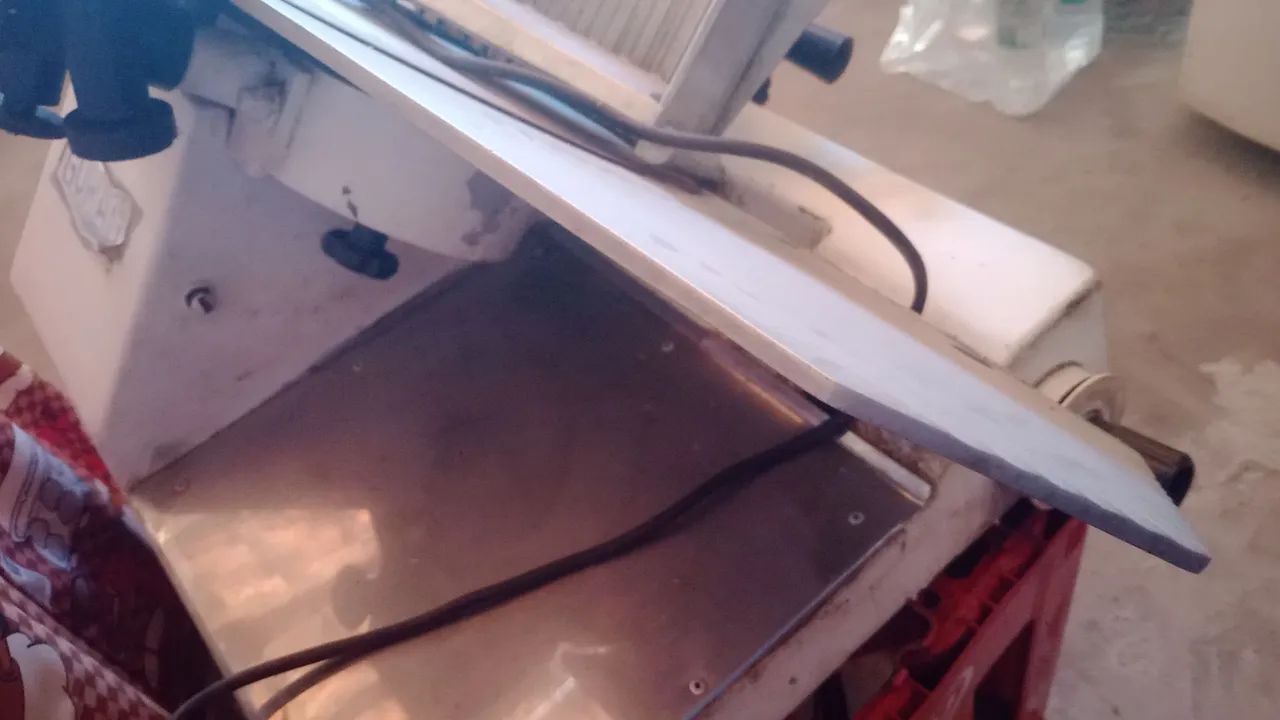 Máquina de cortar frios  - Foto 5