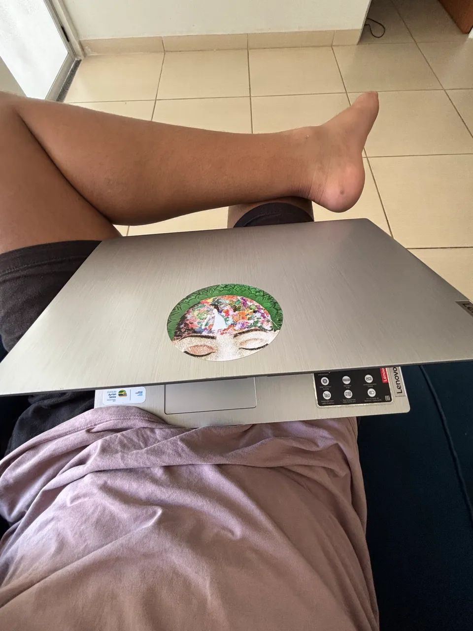 Notebook Lenovo - Foto 3