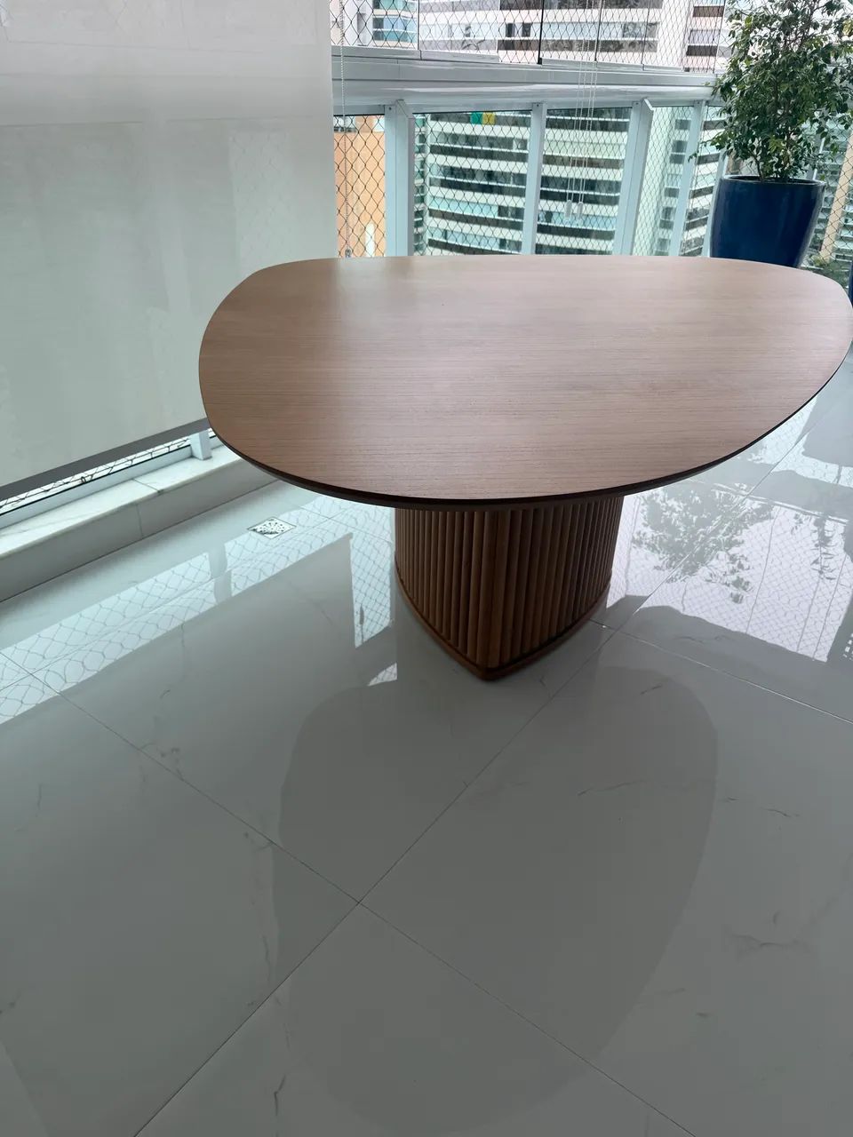 Mesa orgânica de madeira  - Foto 3
