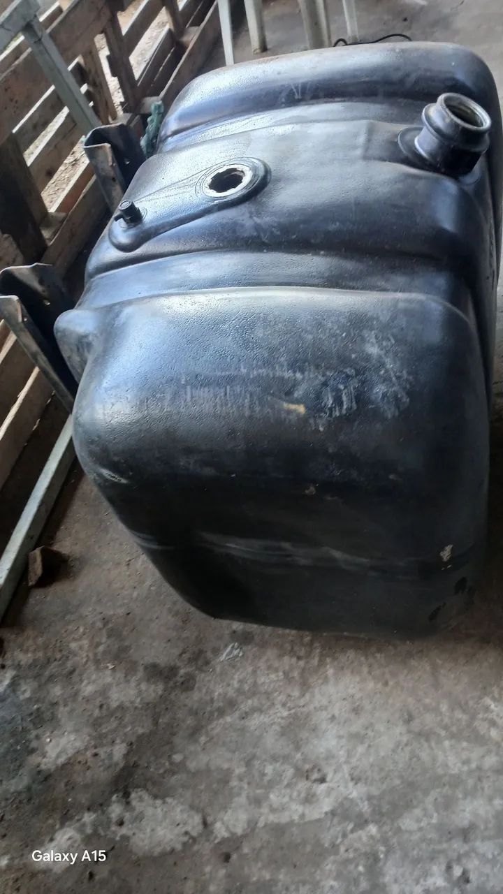 Tanque combustível  - Foto 3