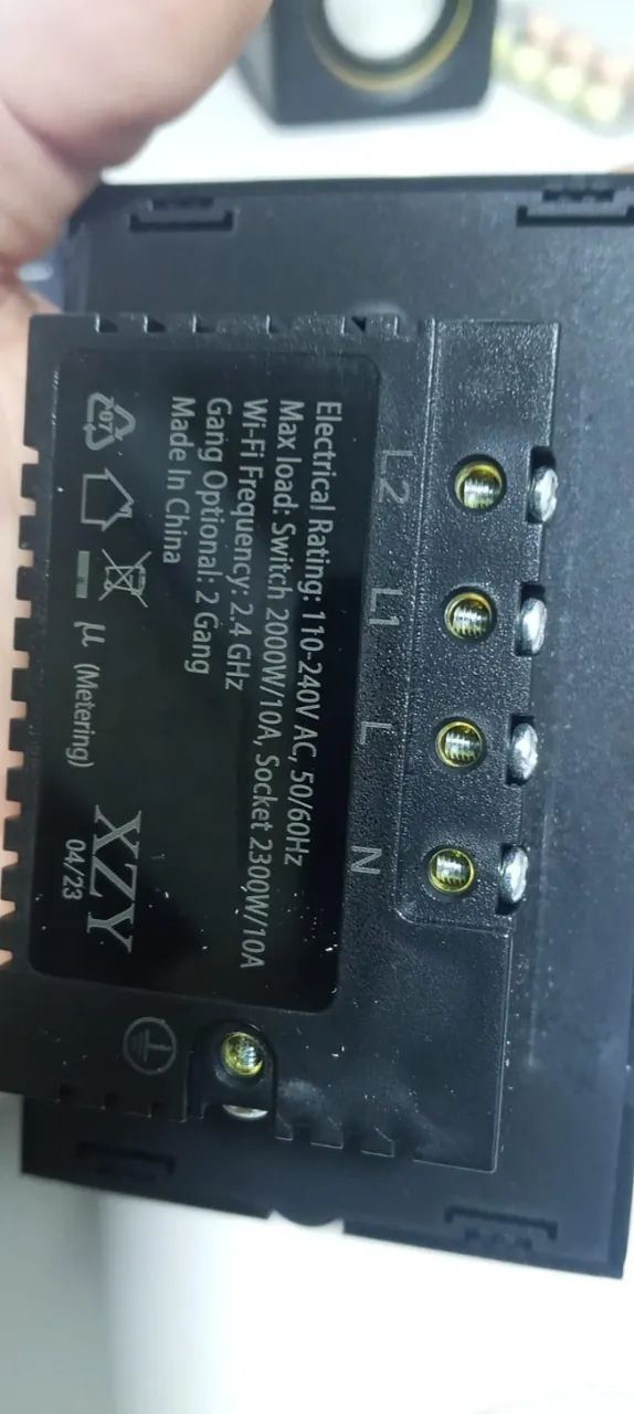 INTERRUPTOR INTELIGENTE COMANDO DE VOZ WIFI ALEXA COM TOMADA - Foto 2