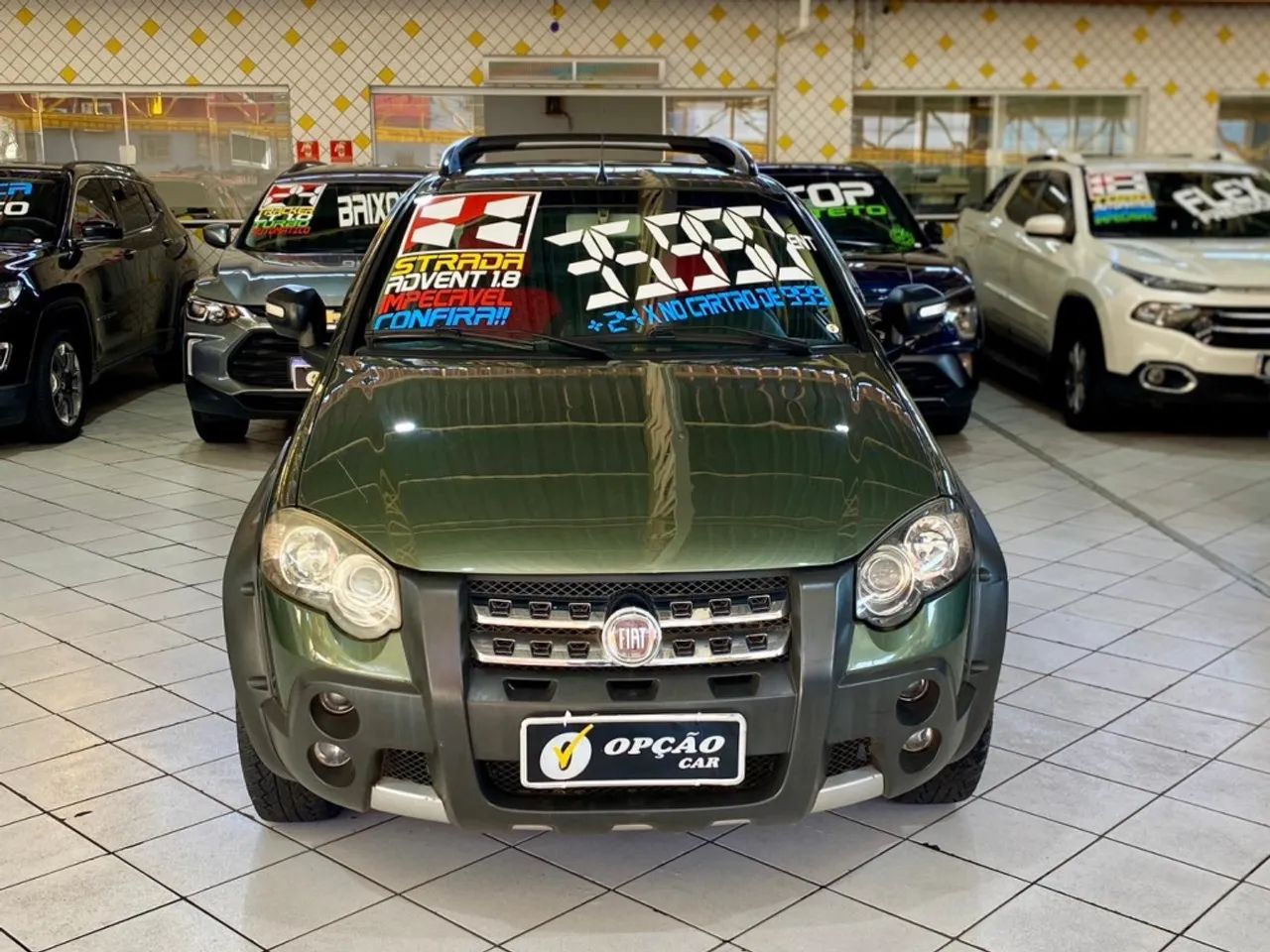 Fiat Strada Adv. Ext. 1.8 Locker Dual.flex CE 2011 - Foto 3