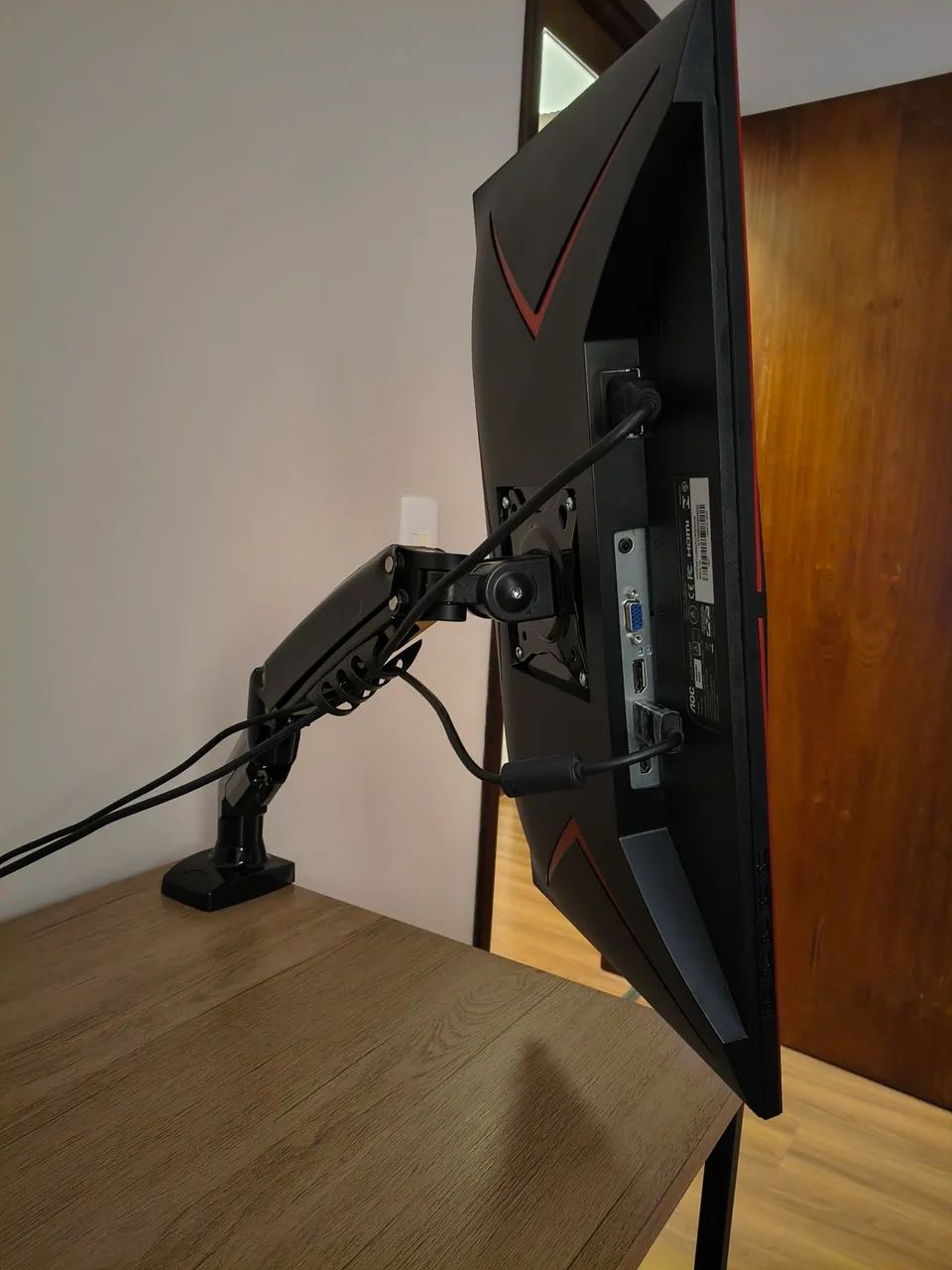 Monitor AOC 24G2/BK, 144hz, Full HD, 23,8 polegadas - Foto 3